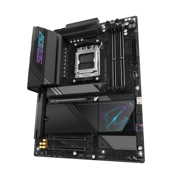 GIGABYTE X870E AORUS PRO Scheda Madre - Supporta CPU AMD Ryzen 9000, 16+2+2 fasi VRM digitali, fino a 8000MHz DDR5 (OC), 3xPCIe 5.0 + 1xPCIe 4.0, Wi-Fi 7, LAN 2.5GbE, USB 4 - E_0016_2305-8PC